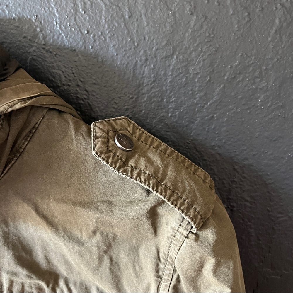 Levi's Utility Jacket - Picture 8 of 16